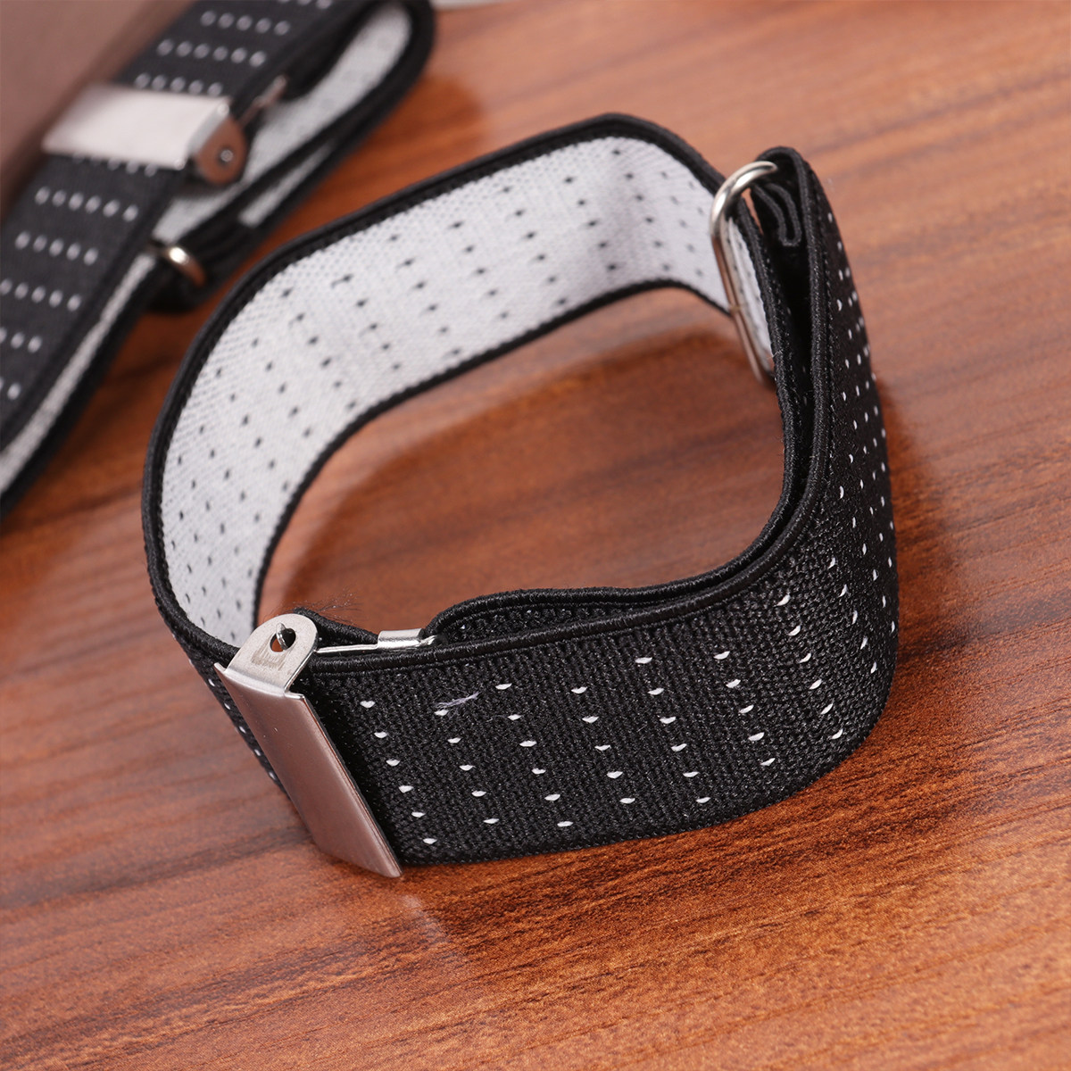 1 Pasang Sabuk Penahan Baju An - Men Formal Wear Office ulasan dan harga
